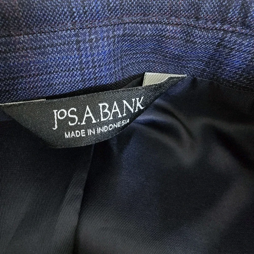 Jos A Bank Blazer Mens 42R Blue Plaid Window Pane Pattern 80% Wool Classicore